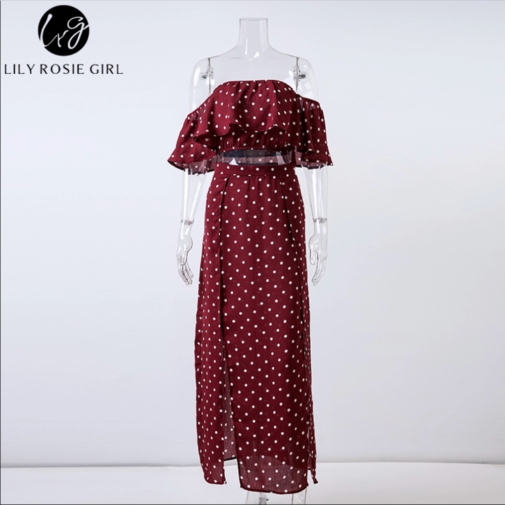 Burgundy two piece set - Picture 2 of 4